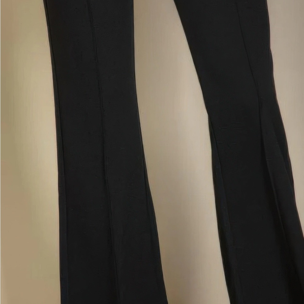 High Waist Stretch Crepe Flare Pants - Picture 4 of 6
